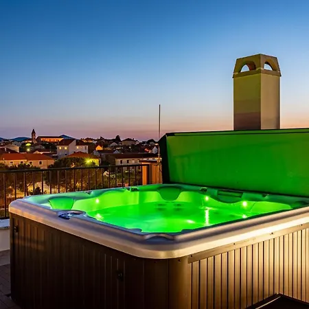 Panorama Deluxe Appartamento *